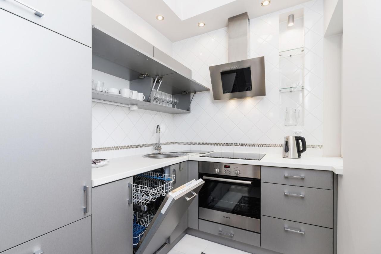 Modern Apartment Lubicz Krakow By Noclegi Renters Exteriör bild