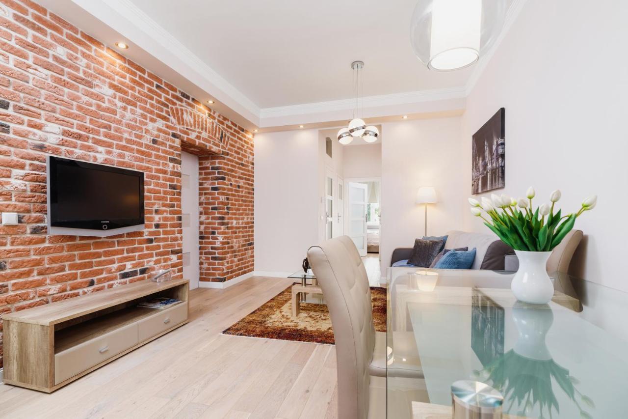 Modern Apartment Lubicz Krakow By Noclegi Renters Exteriör bild